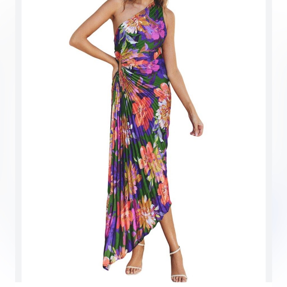 Forum Dress Make An Entrance One Shoulder Asymmetrical Pleated Maxi Dress